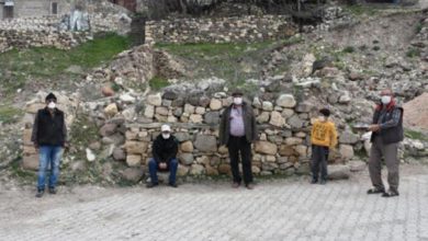صورة رغم انتهاء الحجر الصحي حي تركي في ملاطيا يستمر في اعتماد تطبيق مبدأ المسافة الاجتماعية