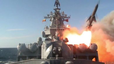 صورة استعداداً لهجوم كبير على طرطوس…روسيا تجري تدربيات عسكرية تحاكي هجوم بري بحري جوي