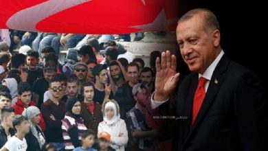 صورة مئات المعلمين السوريين في تركيا يتوجهون لأوروبا بعد فصلهم من المدارس