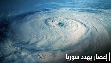 صورة إعصار كبير “تنّين بحري” يضرب سواحل سوريا ويخلف أضرارًا كبيرة