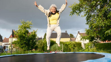 صورة فقط للنساء .. معجزة القفز لمدة ست دقائق للشفاء من مرض مزمن !