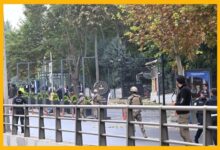 صورة عــاجـــل/ فيديو-لحظة الهجوم المزدوج على مقر الأمن العام التركي وسط العاصمة أنقرة اليوم